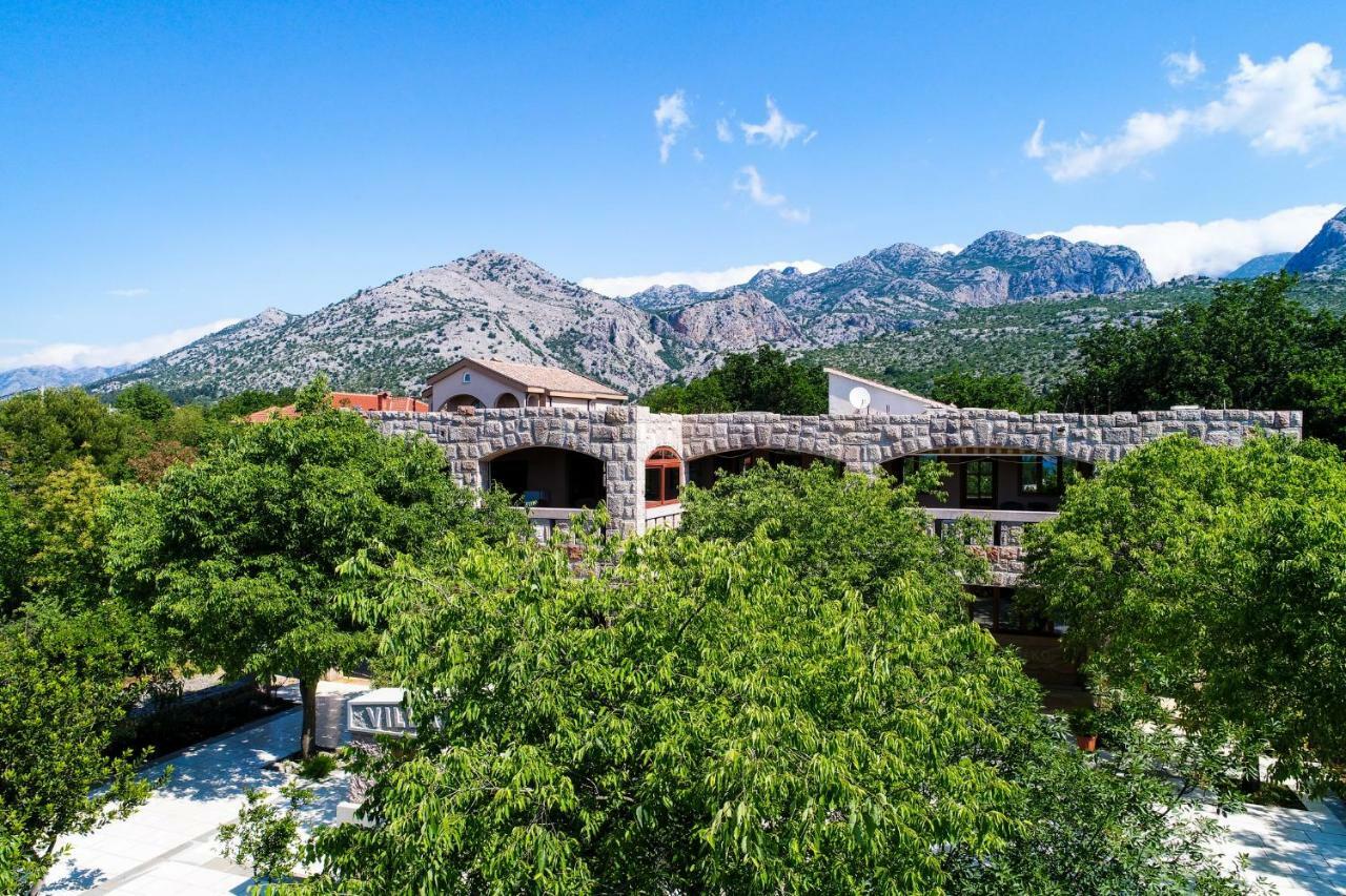 Apartmani I Sobe Dinko Starigrad Paklenica Zewnętrze zdjęcie