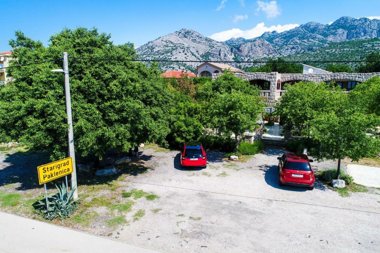 Apartmani I Sobe Dinko Starigrad Paklenica Zewnętrze zdjęcie
